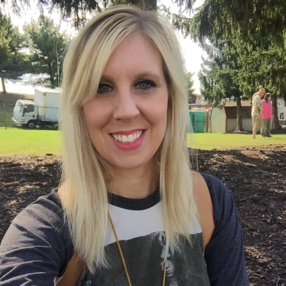 Meet your Posher, Robin - Picture 1 of 1